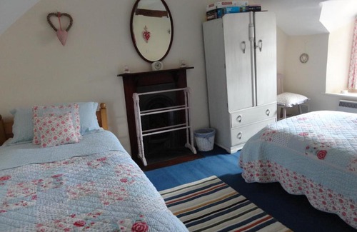 Ashwater House | Holmdene