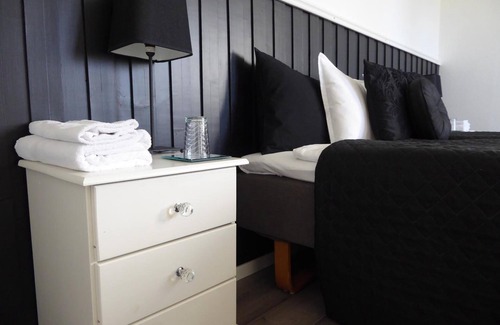Sorsele Bed & Breakfast | Holmen Bed & Breakfast