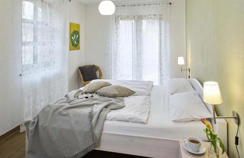 Gorzig House | Holunderhaus