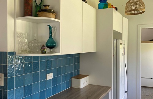 Suffolk Park House | Home 100 steps from the beach through the reserve, Suffolk Park. Pet friendly!