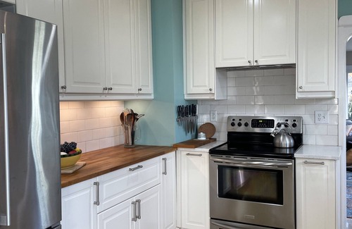 Loyal Heights House | Home Away From Home, Dogs Welcome, Low Fees