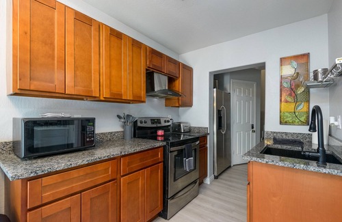 Chandler House | Home Away From Home for Professionals