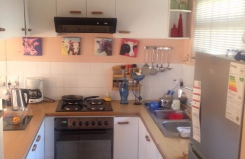 Bloubergstrand Apartment | Home away from Home.Relax and Enjoy