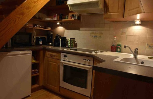 Limelette Apartment | Homerez - Apartement for 4 ppl. with swimming-pool at Ottignies-Louvain-la-Neuve