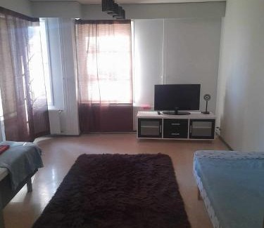 Nurmes Apartment | Home for work group Hannikais 9