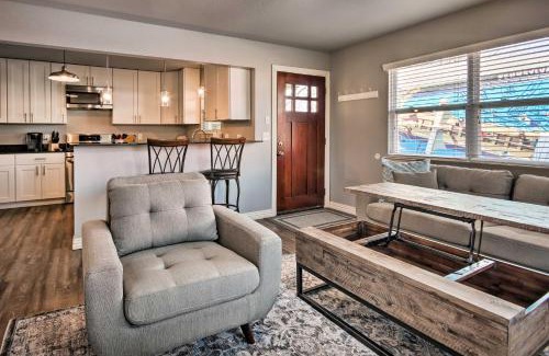Downtown House | Home Grassy Yard, Walk to Bentonville Square