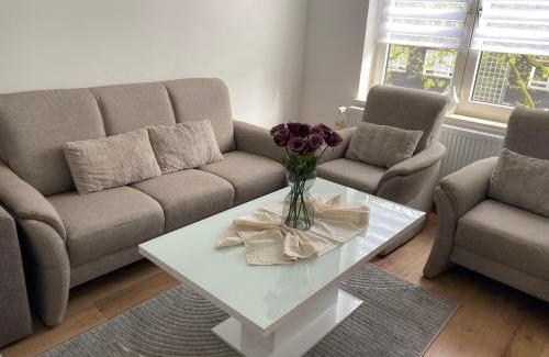 Gelsenkirchen-Mitte Apartment | Home im Pott - Sehr Zentral - 4 Pers, TV