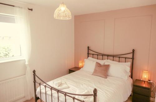 Hanham House | Home in Longwell Green