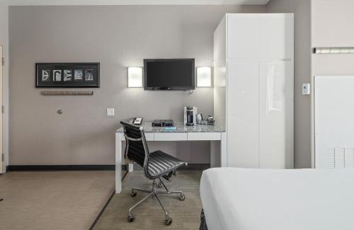 Medicine Hat Hotel | Home Inn Medicine Hat