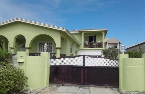 Belair House | Home near beaches.