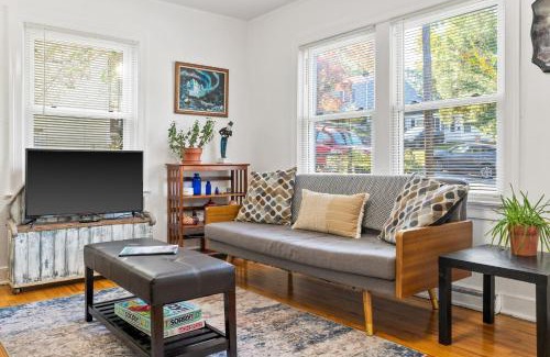 Ridge St. Apartment | Home Near Downtown Mall & Belmont