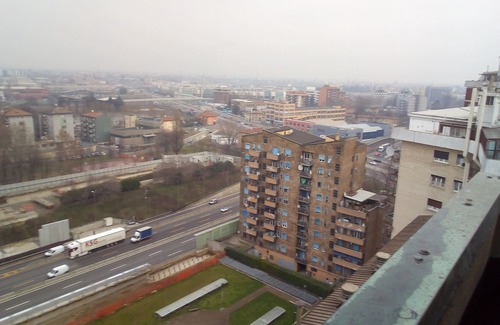 Cinisello Balsamo Apartment | Home Sweet House skyscraper to visit Milan & Lombardy