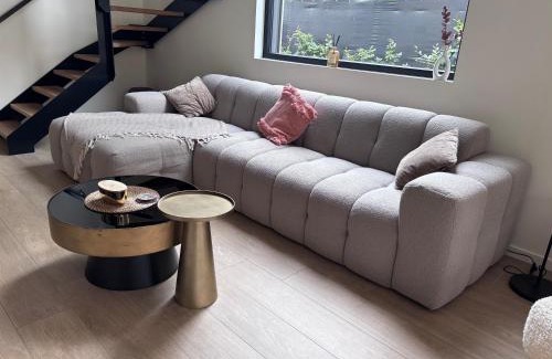 Terboekt Villa | Home Terboekt