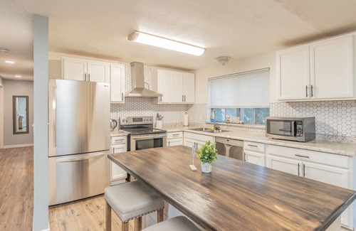 Lacey House | Home the way you Need it.