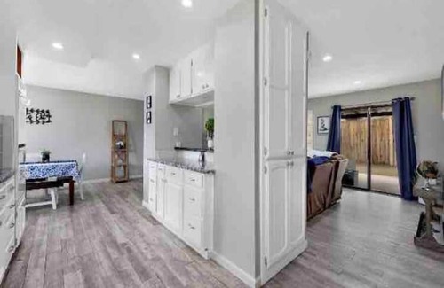 Lancaster House | Home Vest - Home with private & quiet neighborhood