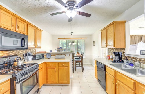 Hampton House | Home w/Dog-Friendly Yard in Quiet Atlanta Suburb