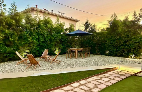 East Los Angeles House | Home with Guest House : Parking : Hot Tub : Pet-friendly : EV Charger : King Bed