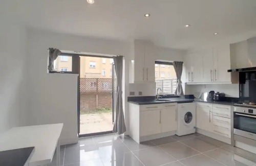 Island Gardens House | Home Within The City