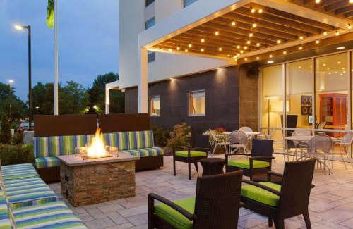 Newtonville Hotel | Home2 Suites by Hilton Albany Airport/Wolf Rd