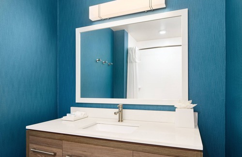 Southeast Pensacola Hotel | Home2 Suites by Hilton Pensacola Airport Medical Center