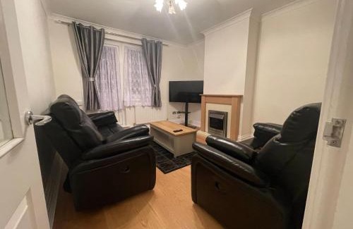 Bow Apartment | Homely and very comfortable apartment