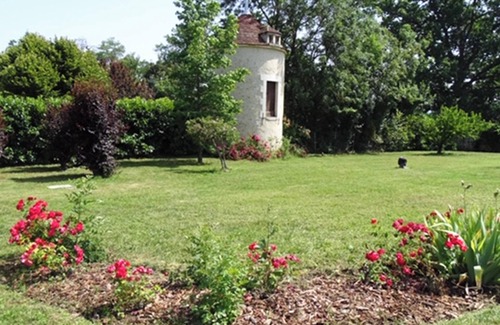Les Houches House | Homerez - House Saint-Georges-sur-Baulche
