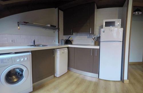 Parres Municipality Apartment | Homerez - Apartment in Llanes, mountain view.