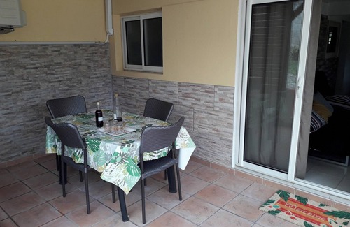 Saint-Joseph Apartment | Homerez - Apt garden, Saint-Joseph