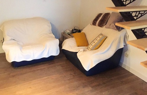 Vimenet House | Homerez - Beautiful house for 5 ppl. with garden and terrace at Vimenet
