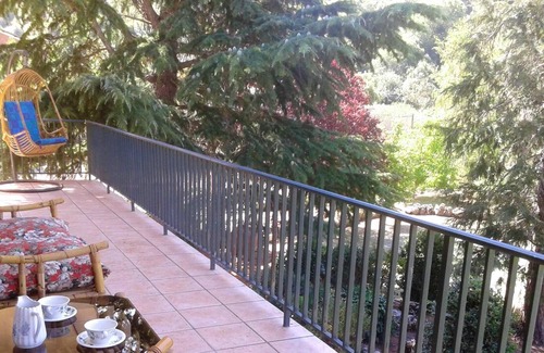 Pradoluengo House | Homerez - Big house for 9 ppl. with garden and terrace at Pradoluengo
