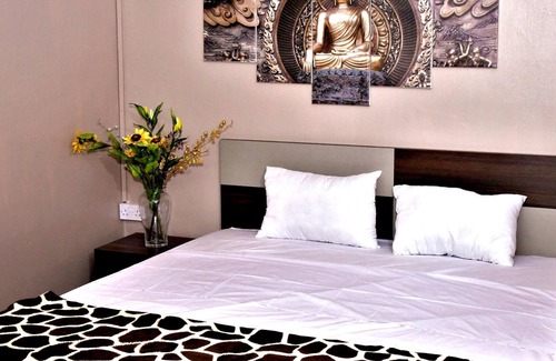 Surinam House | Homerez - Big house for 10 ppl. with sea view, terrace and balcony at Riambel