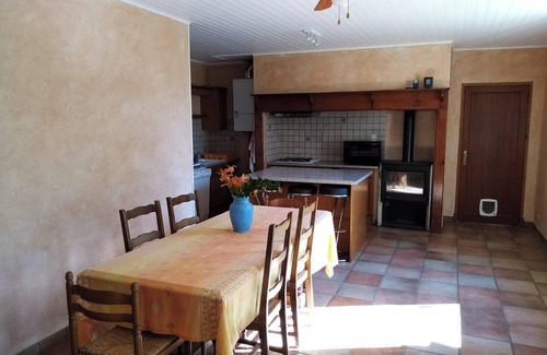 Nadillac House | Homerez - Charming house in Nadillac with private pool