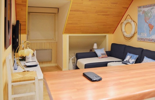 Plomelin Apartment | Homerez - Charming House in Plomelin with Garden