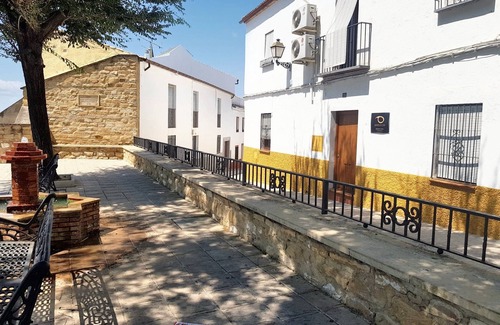 Arjona House | Homerez - Comfortable House in Arjona with Parking
