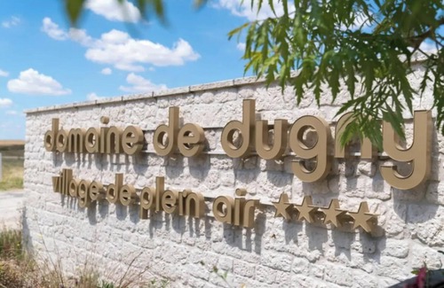 Coulanges House | Homerez - Cosy Bungalow in Onzain with Shared Pool