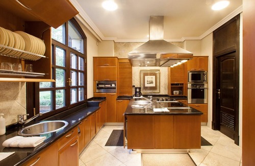 Oiartzun House | Homerez - House 10 km away from the beach for 10 ppl. with garden and terrace