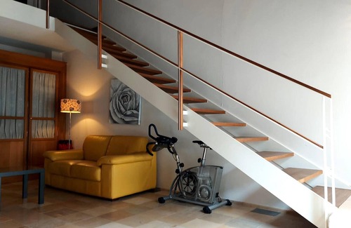 Eprave House | Homerez - House for 8 ppl. with garden, terrace and balcony at Rochefort