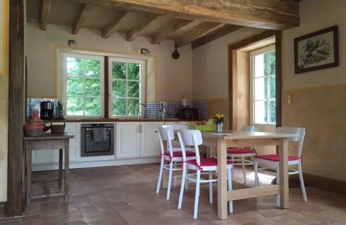Beaumont-Village House | Homerez - House in Beaumont-Village