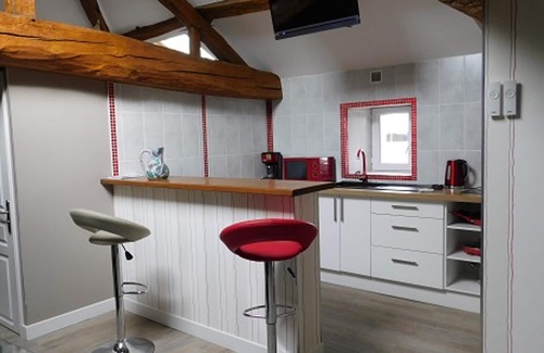 Mouterre-Silly House | Homerez - House in Mouterre-Silly
