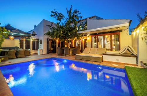 Caserio Los Tarquinos Villa | Homerez - Luxury Villa in Murcia with Mountain View