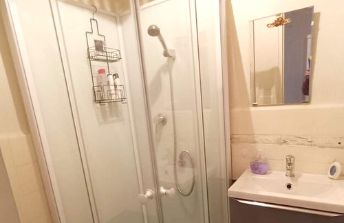 Centre Deux Apartment | Homerez - Nice appartement for 6 ppl. with garden at Saint-Étienne