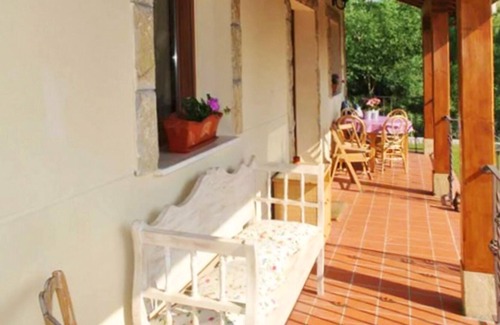 Villamanin House | Homerez - Nice house with terrace and mountain view