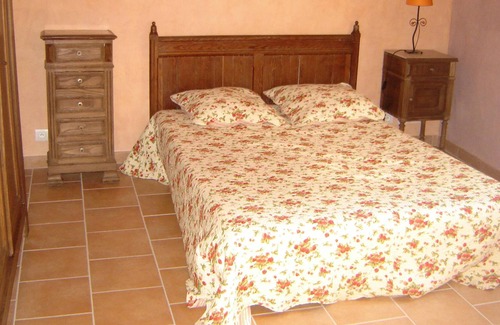 Cudos House | Homerez - Spacious house for 8 ppl. with terrace at Cudos