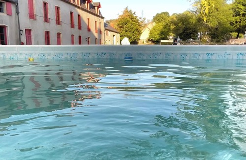 Garchizy House | Homerez - Spacious villa with private pool in Garchizy on 650 m²