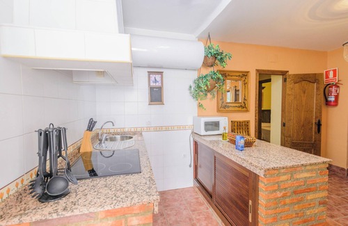 Rivero de Posadas Villa | Homerez - Villa in Rivero de Posadas.