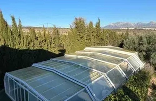 Atarfe Villa | Homerez - Villa in Atarfe, Private Pool