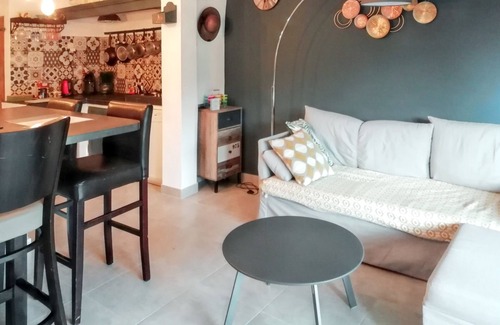 Saint-Michel-l'Observatoire Villa | Homerez - Villa in Dauphin, garden, pool