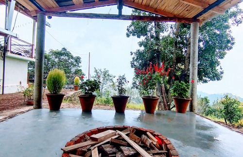 Jeolikote House | Homestay and resort