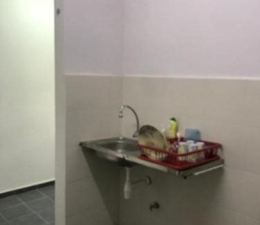 Sungai Buloh Apartment | Homestay Ar Rayyan RESIDENSI LAGUNA BIRU