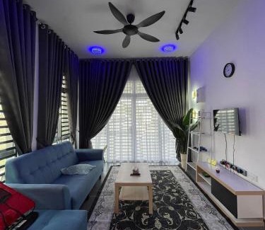 Padang Saujana Apartment | Homestay faleeq